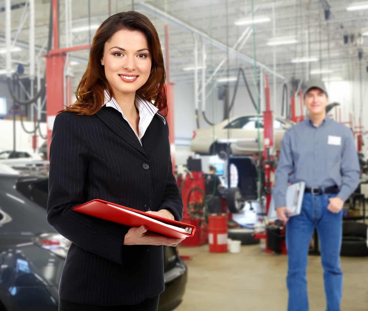 bigstock-woman-manager-in-auto-repair-s-30566678.jpg